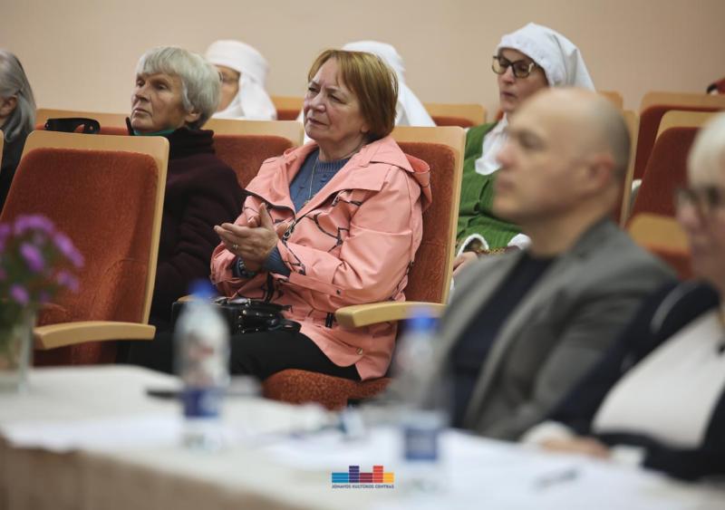 Juškonyse tradicinė šventė–konkursas „Trenk polkutę!“