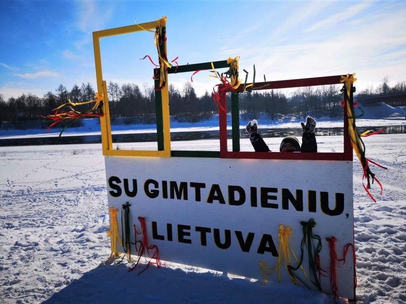 LIETUVOS VALSTYBĖS ATKŪRIMO DEINA