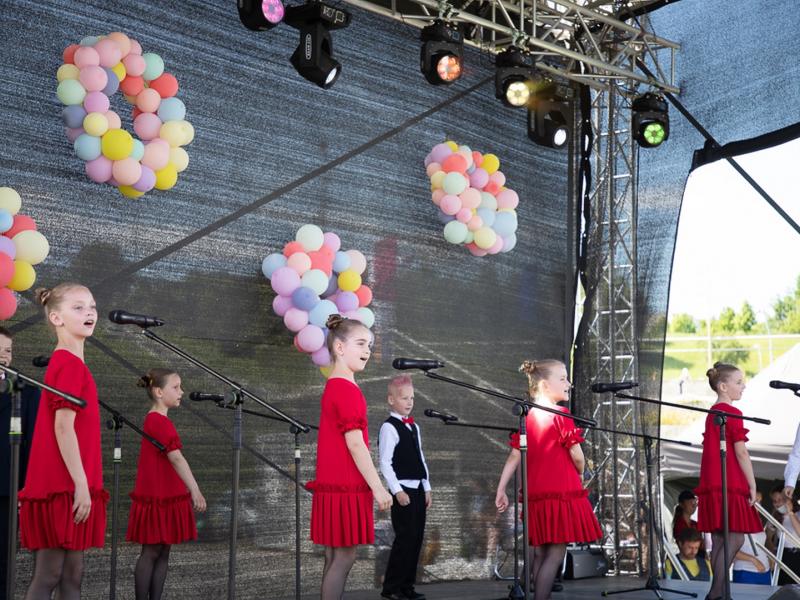 FESTIVALIS-KONKURSAS „SPALVŲ GAMA“