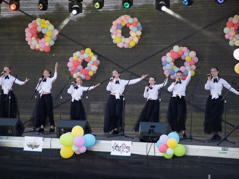 FESTIVALIS-KONKURSAS „SPALVŲ GAMA“