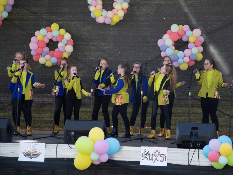 FESTIVALIS-KONKURSAS „SPALVŲ GAMA“