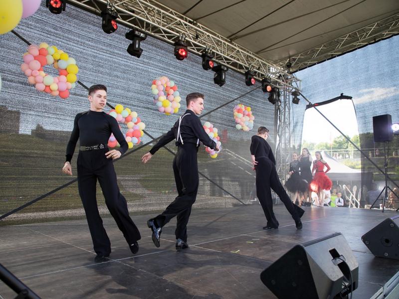 FESTIVALIS-KONKURSAS „SPALVŲ GAMA“