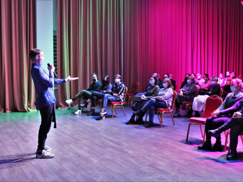 TEATRO FESTIVALIS „DEK“ 2021
