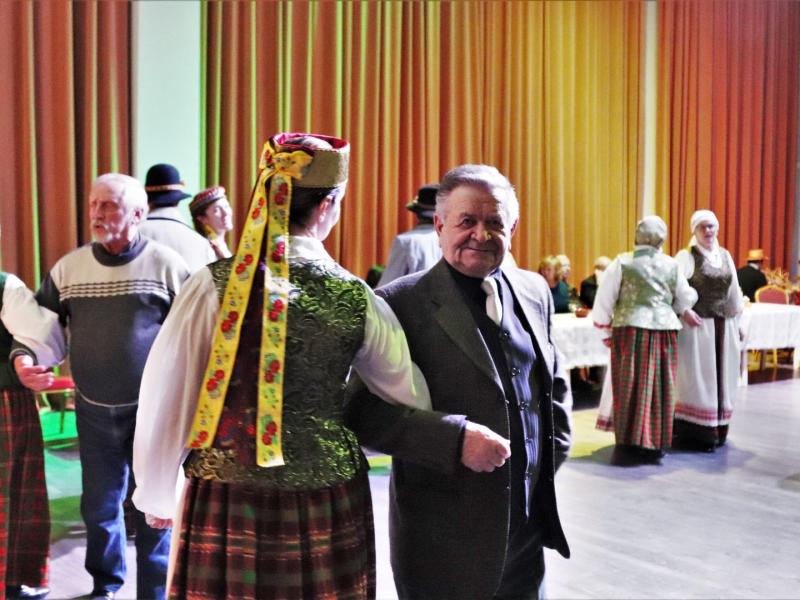 ADVENTINIS VAKARAS „ŽIEDAS ŽYDI, LELIUMOJ“ 2021
