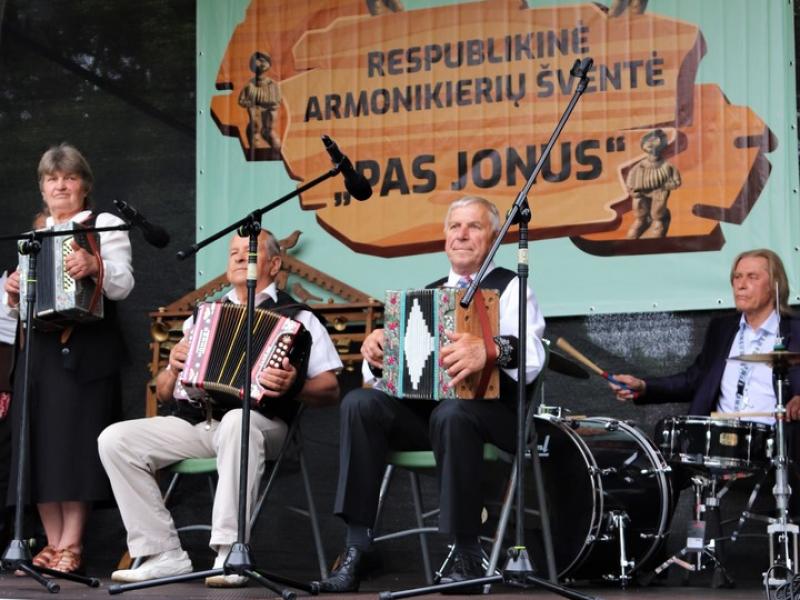 Respublikinė armonikierių šventė „Pas Jonus“ 2022