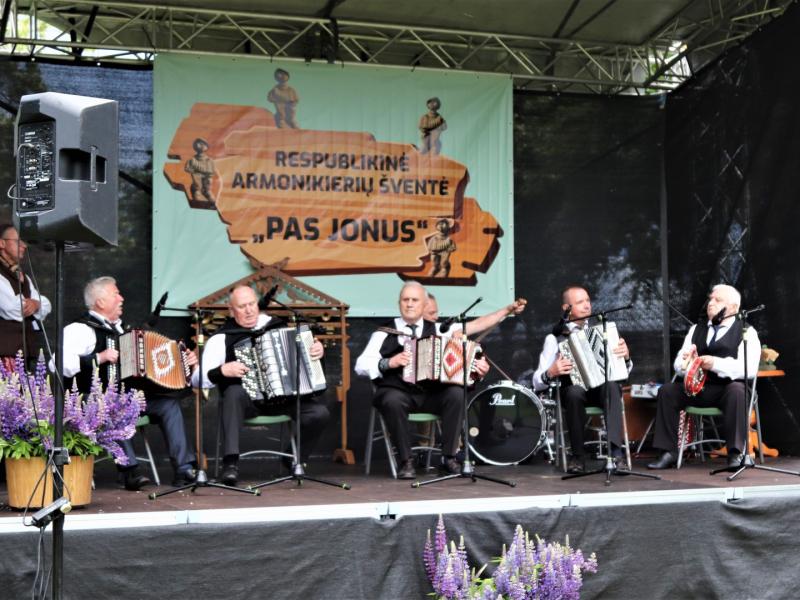 Respublikinė armonikierių šventė „Pas Jonus“ 2022