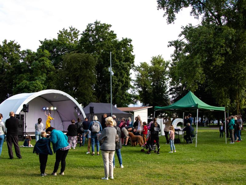 Populiariosios muzikos vakaras „Jauna Jonava, nuostabi esi!“ 