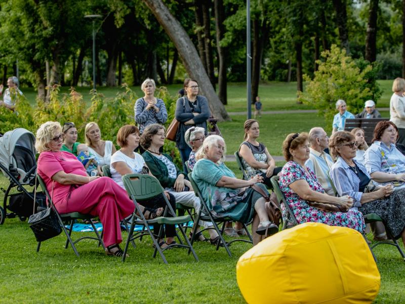Dainuojamosios poezijos vakaras 