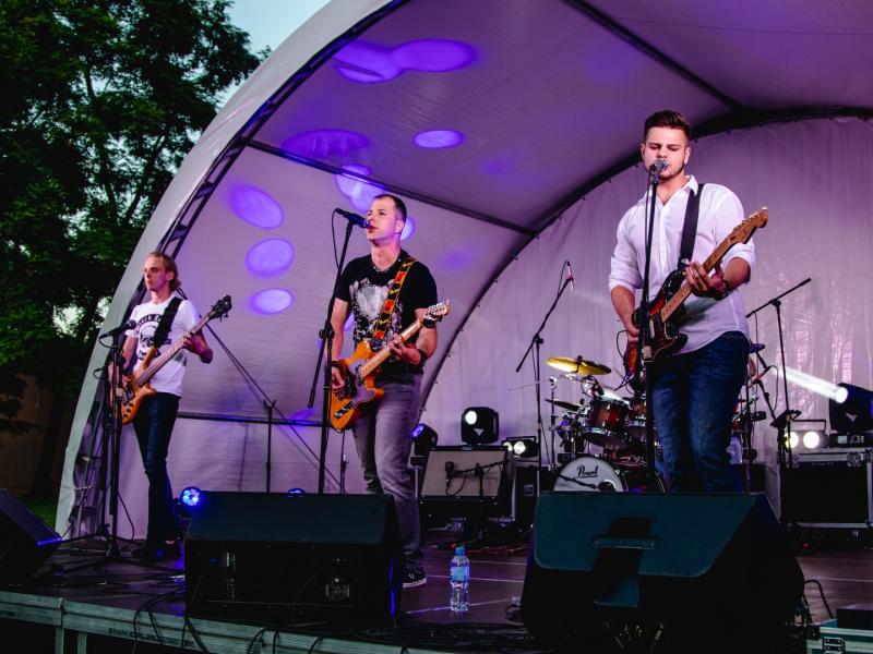 Roko muzikos koncertas  „Pašėlus Jonava, nuostabi esi!“