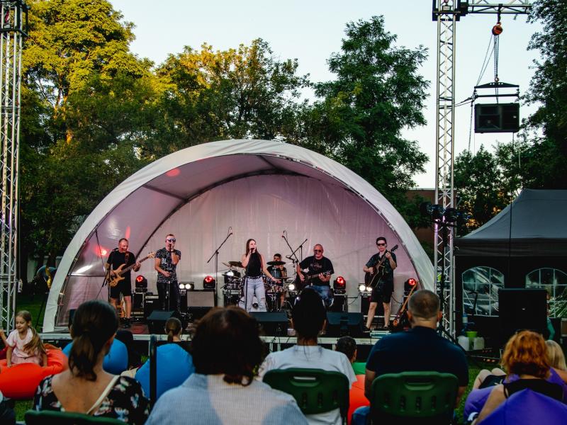 Roko muzikos koncertas  „Pašėlus Jonava, nuostabi esi!“