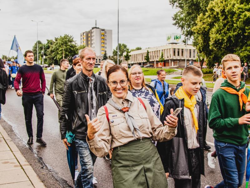 Šventinė miesto gimtadienio eisena