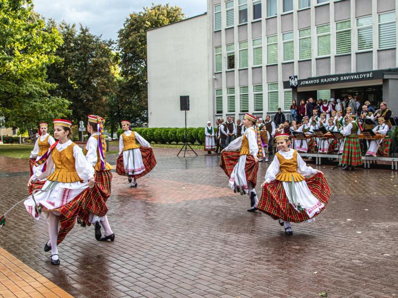 Akcijos „Visa Lietuva šoka“ 