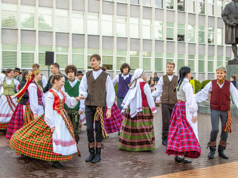 Akcijos „Visa Lietuva šoka“ 